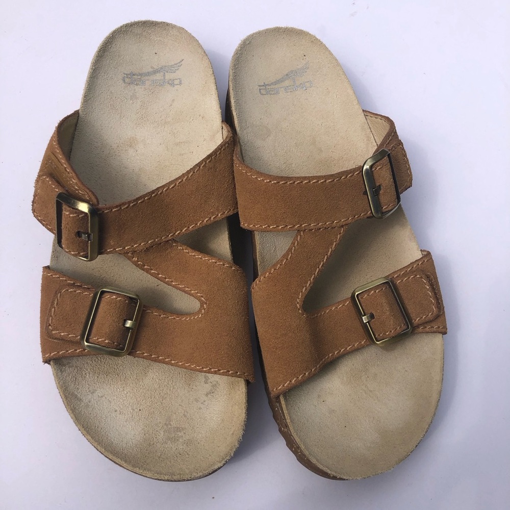 Dansko Dayna Suede Slide Sandals Tan Brown Vibram Sole Womens 41 EU